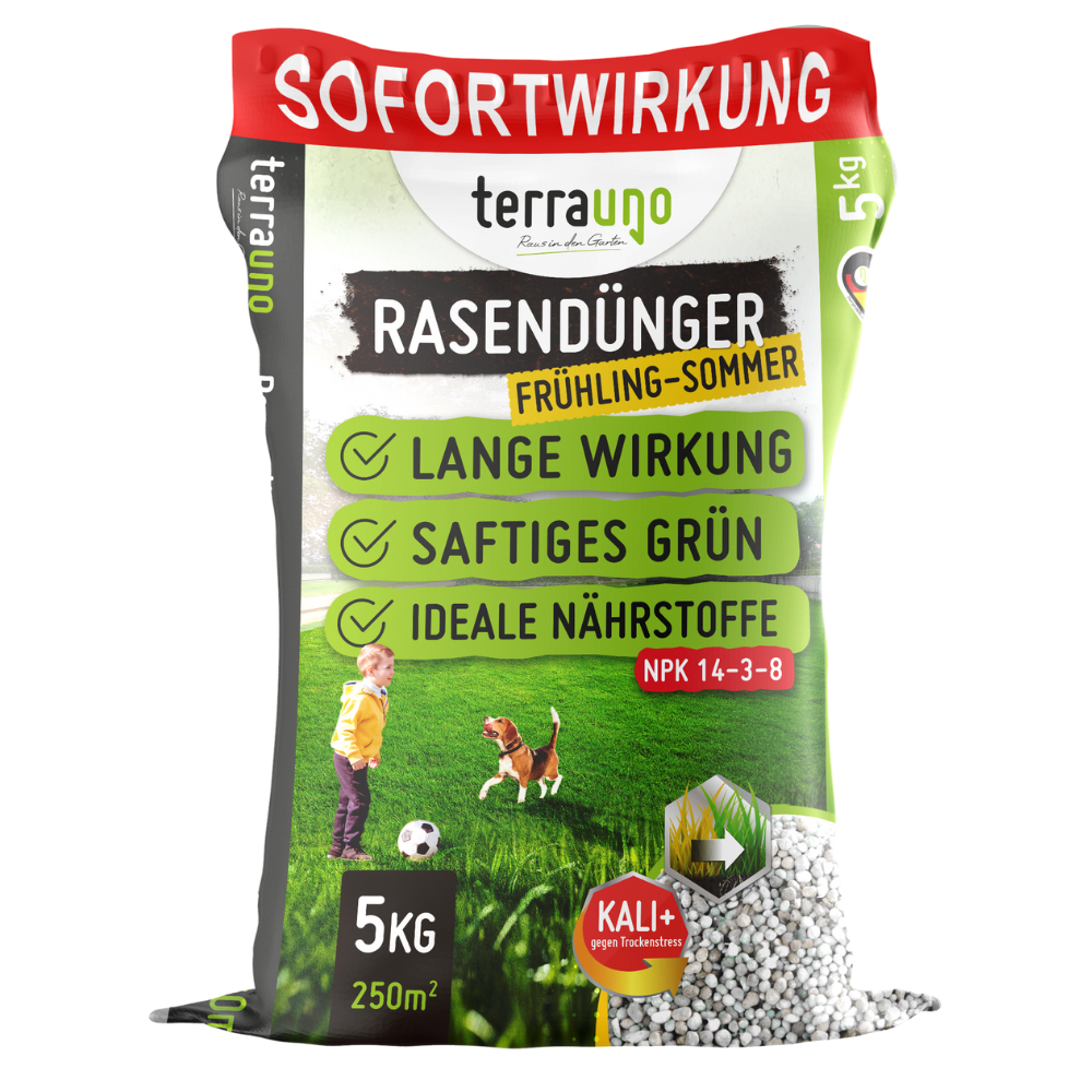 Ein 5kg-Sack terrauno Rasendünger für Frühjahr und Sommer. Die Verpackung zeigt ein Kind und einen Hund auf grünem Gras, weist auf Vorteile wie langanhaltende Wirkung und sattes Grün hin und enthält Produktinformationen in deutscher Sprache.